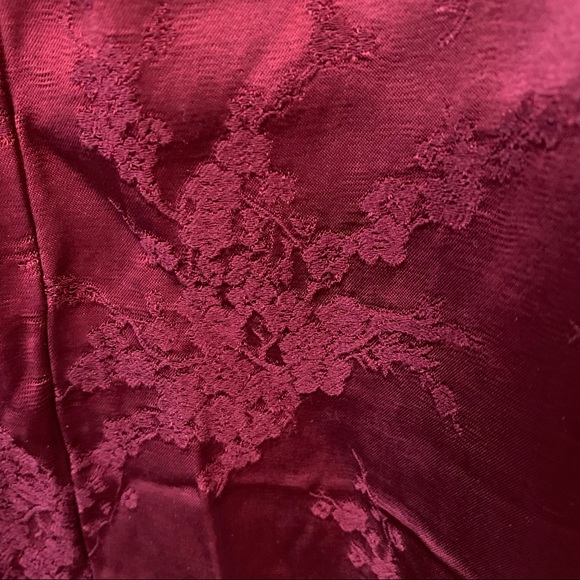 CP Shades rayon red skirt w velvet trim in small - Picture 7 of 13